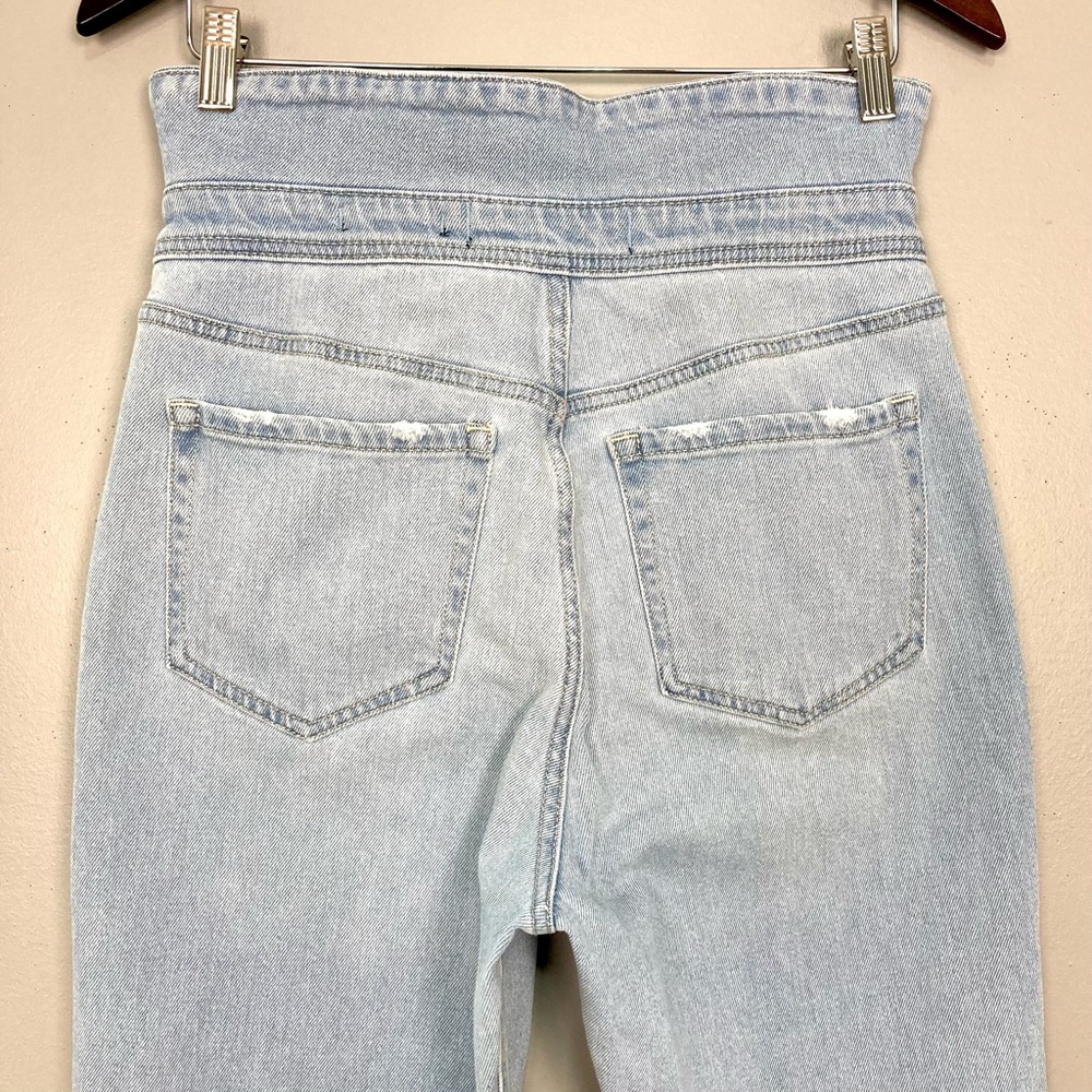 Hollister Ultra High Rise Mom Jeans Foldover Waist - Picture 6 of 9